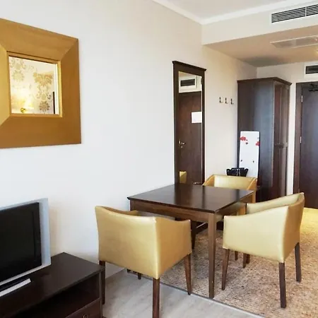 아파트 Barcelo Royal Beach Private Apartament 써니비치
